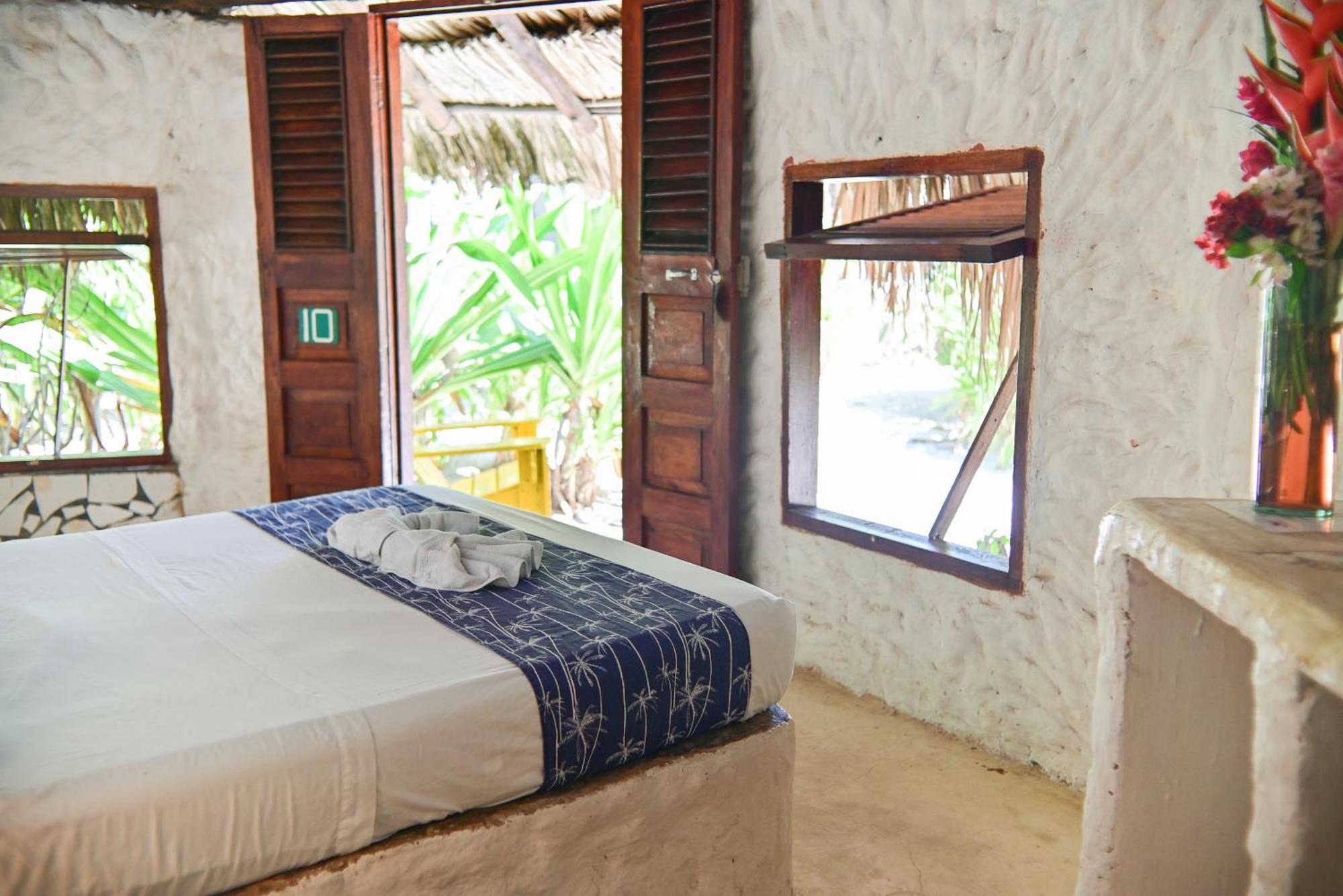 Hotel Isla Del Pirata Isla Grande  Exterior photo