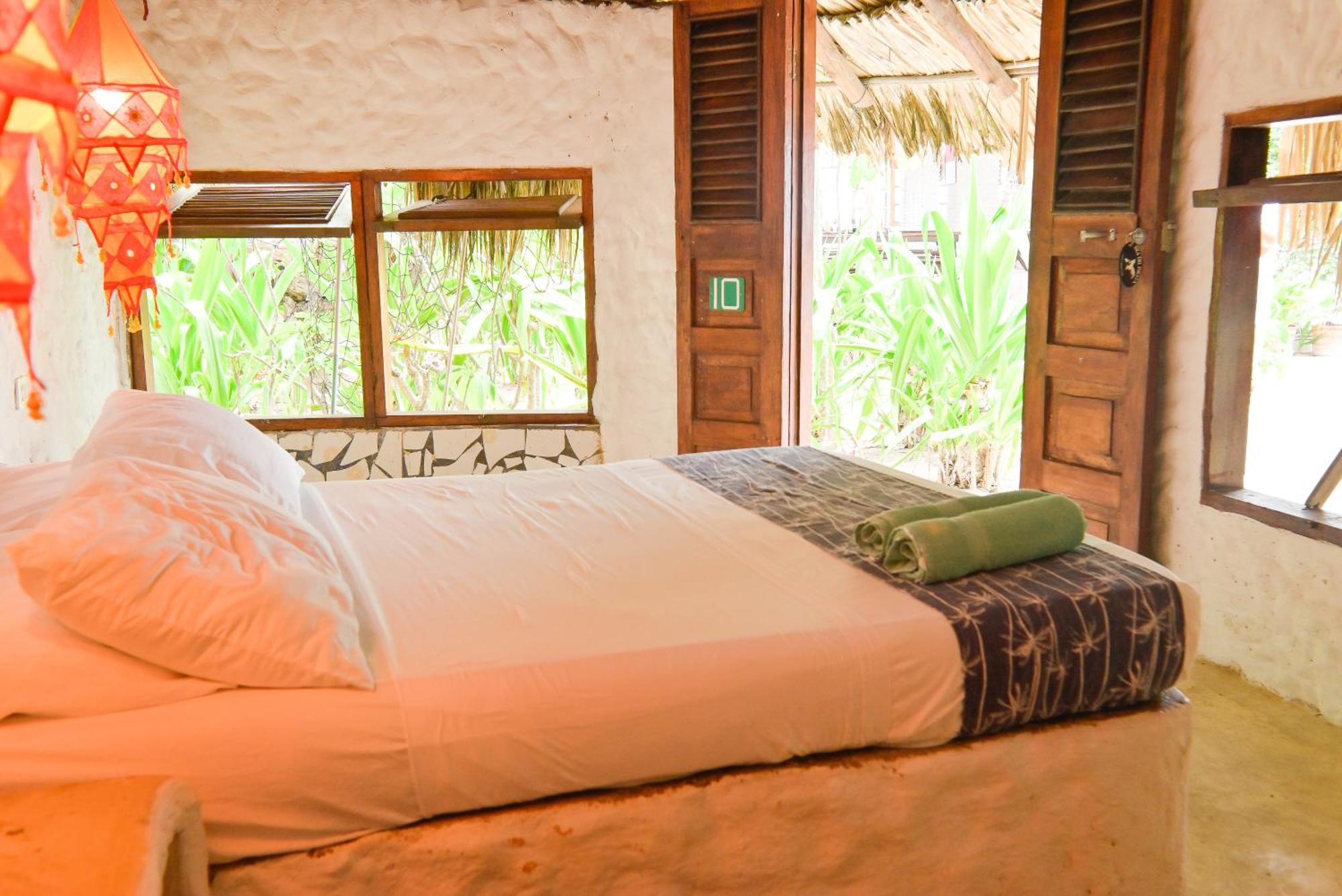 Hotel Isla Del Pirata Isla Grande  Exterior photo