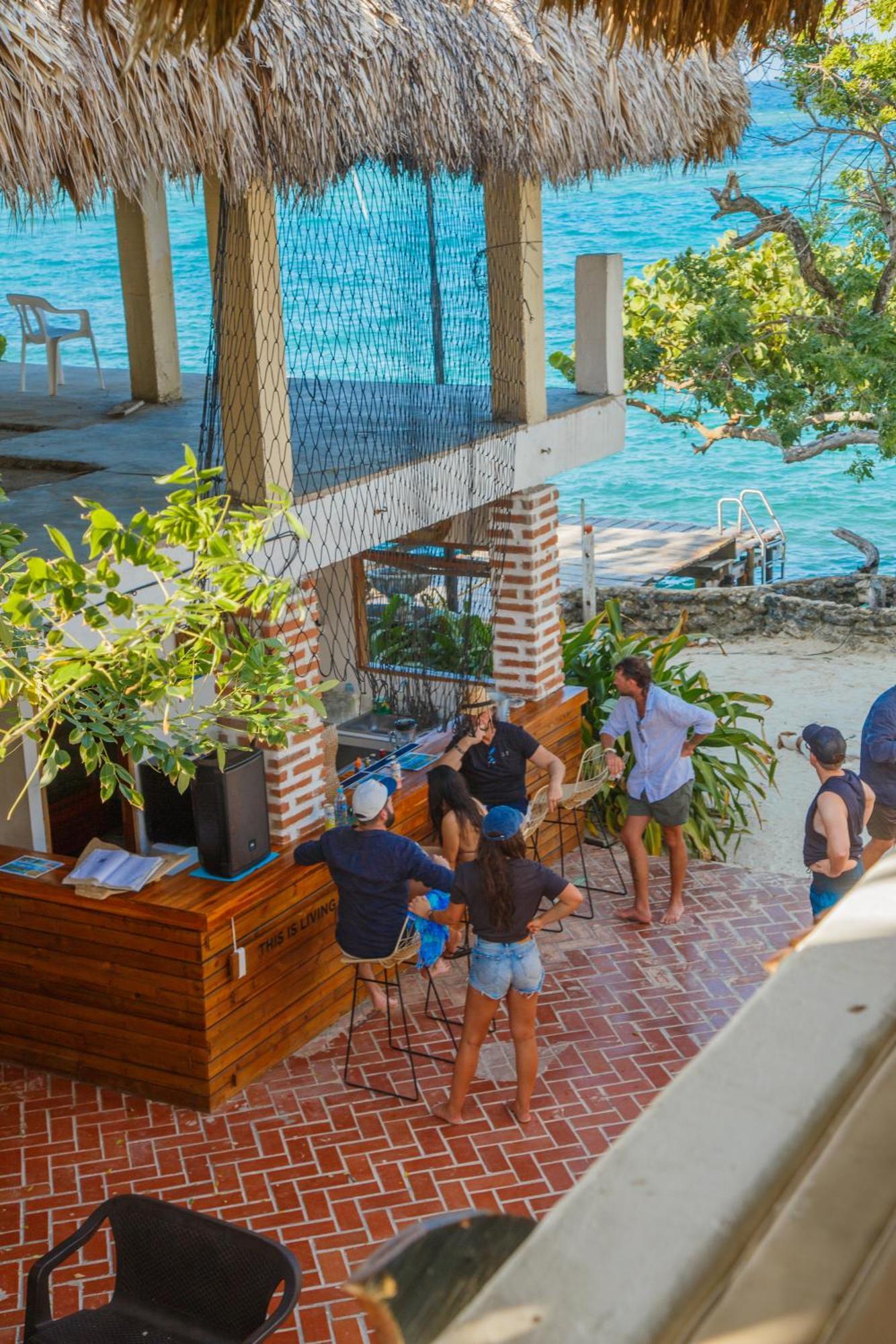 Hotel Isla Del Pirata Isla Grande  Exterior photo