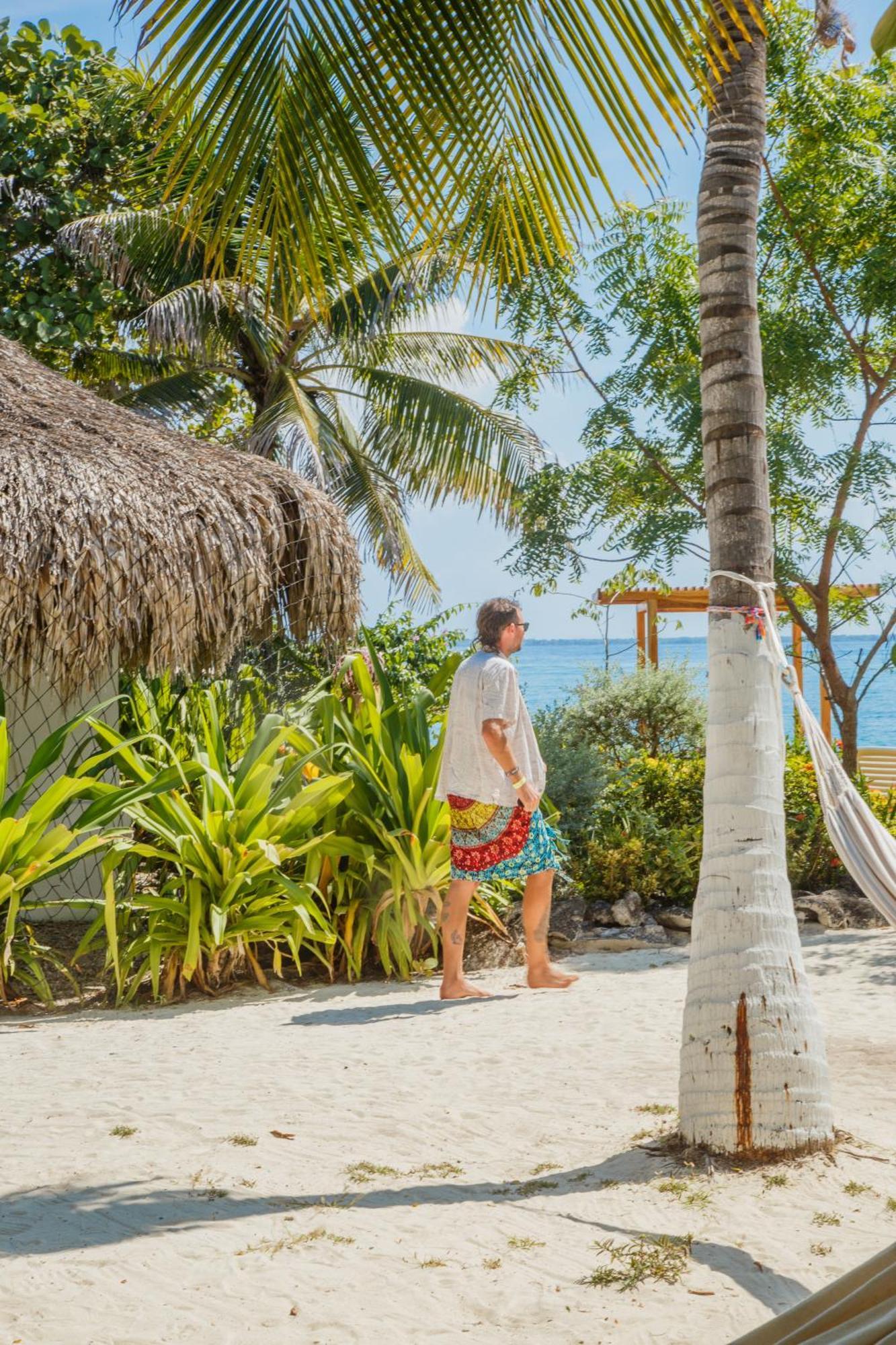Hotel Isla Del Pirata Isla Grande  Exterior photo